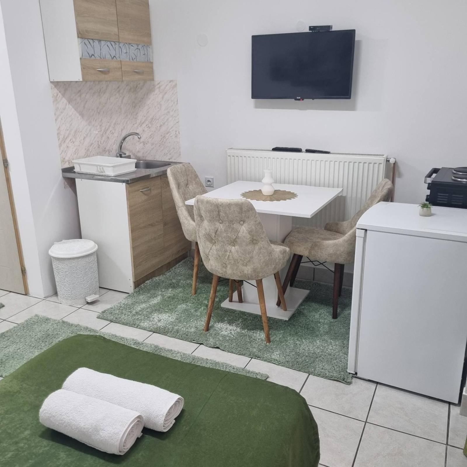 Family Apartmani Le Leskovac  Exteriér fotografie