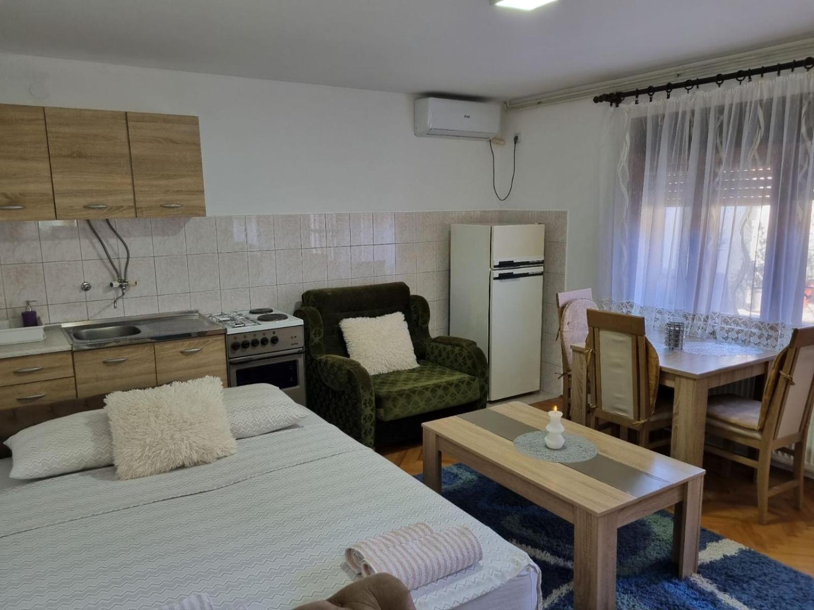 Family Apartmani Le Leskovac  Pokoj fotografie
